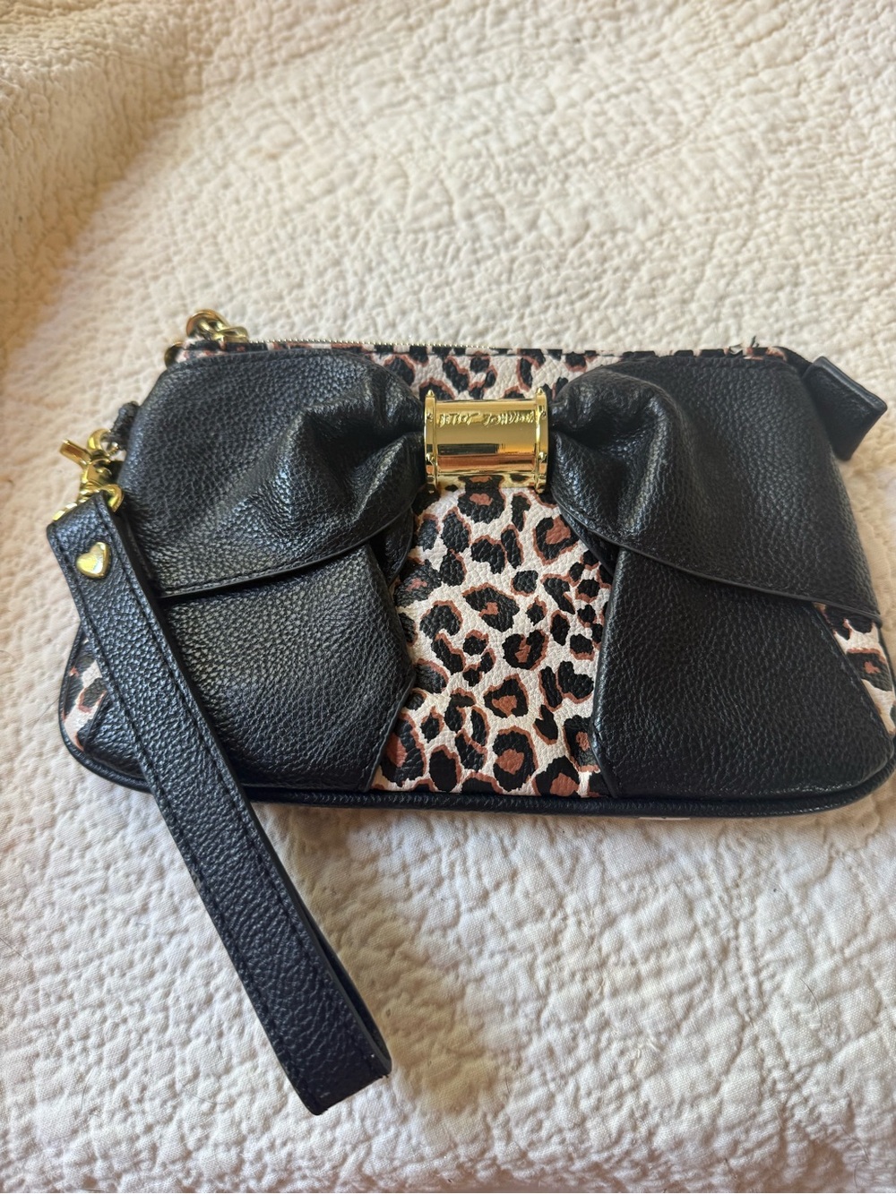 Betsey Johnson Black Leopard Print Bow Wristlet Clutch Purse